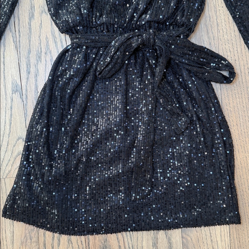Crystal Sky Women’s Sequin Black Long Sleeve Dress with Belt Size Medium - Picture 4 of 12